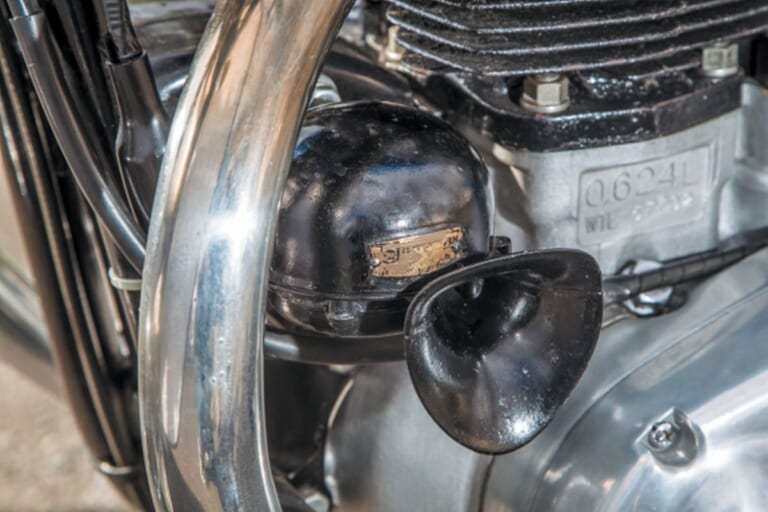 KAWASAKI 650-W1｜カワサキの基盤を作った空冷バーチカルツイン:650-W1各部詳細チェック【年代によって異なる構成】