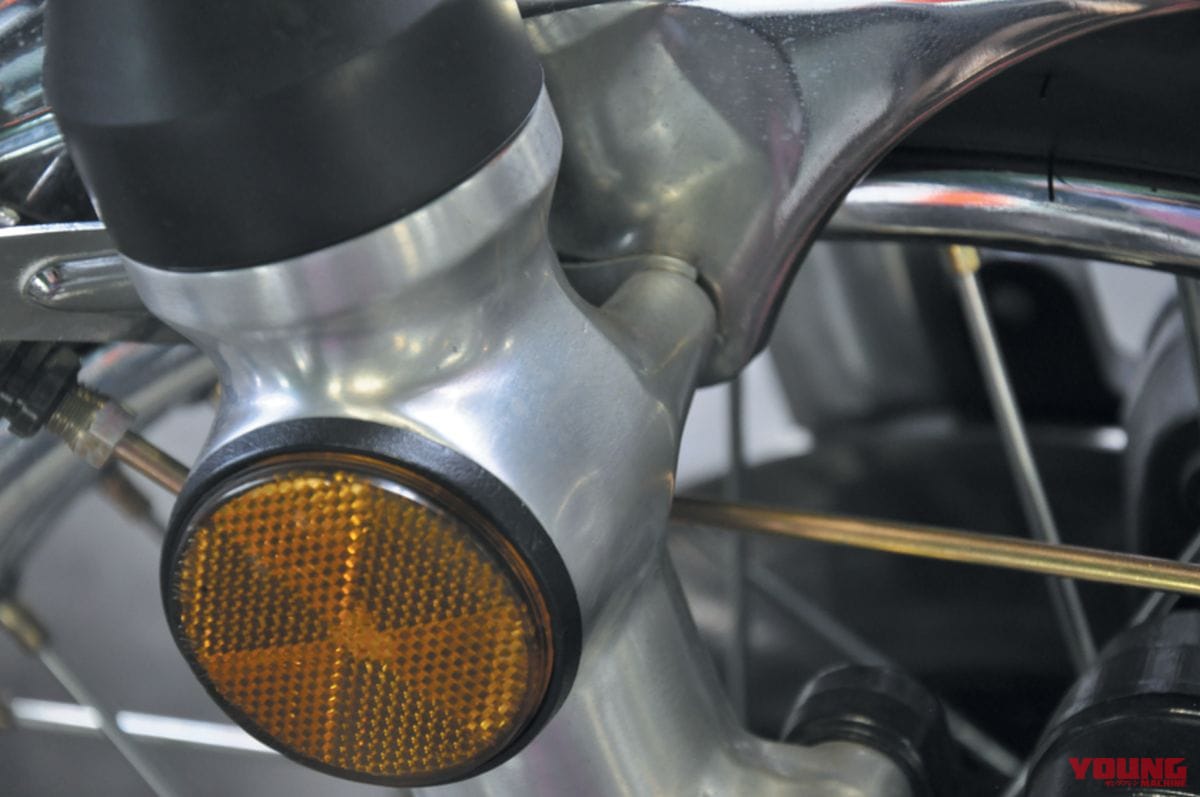 ｜性能/装備/スタイル すべてが歴史を塗り替えた：カワサキZ1/Z2【1973～1978】各部解説