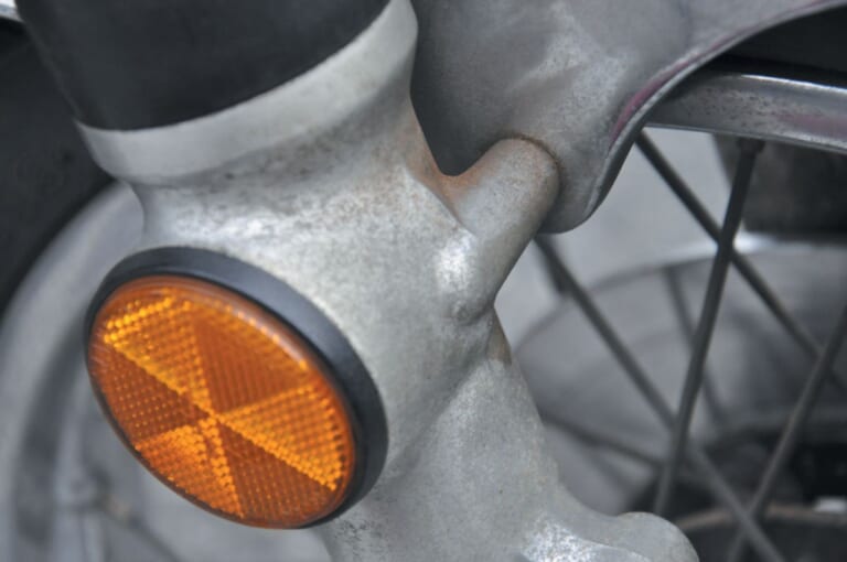 KAWASAKI Z1|性能/装備/スタイル すべてが歴史を塗り替えた:カワサキZ1/Z2【1973~1978】各部解説