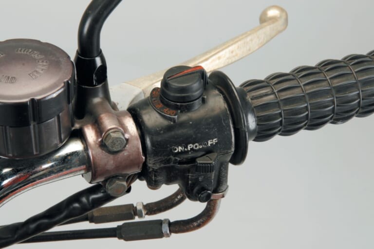 KAWASAKI Z1|性能/装備/スタイル すべてが歴史を塗り替えた:カワサキZ1/Z2【1973~1978】各部解説