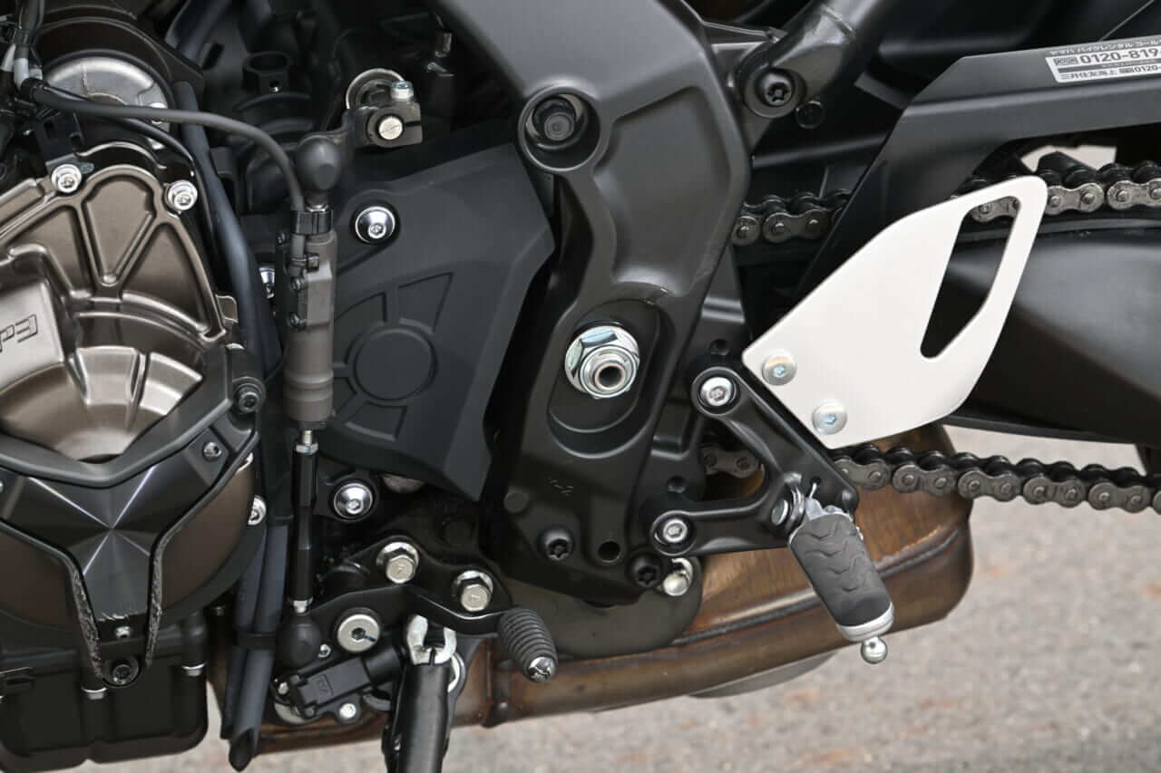 ヤマハ｜XSR900｜2025年モデル｜【日本仕様だけのアイボリーは9月30日までの受注生産!】ヤマハ「XSR900」2025年モデル試乗レポート