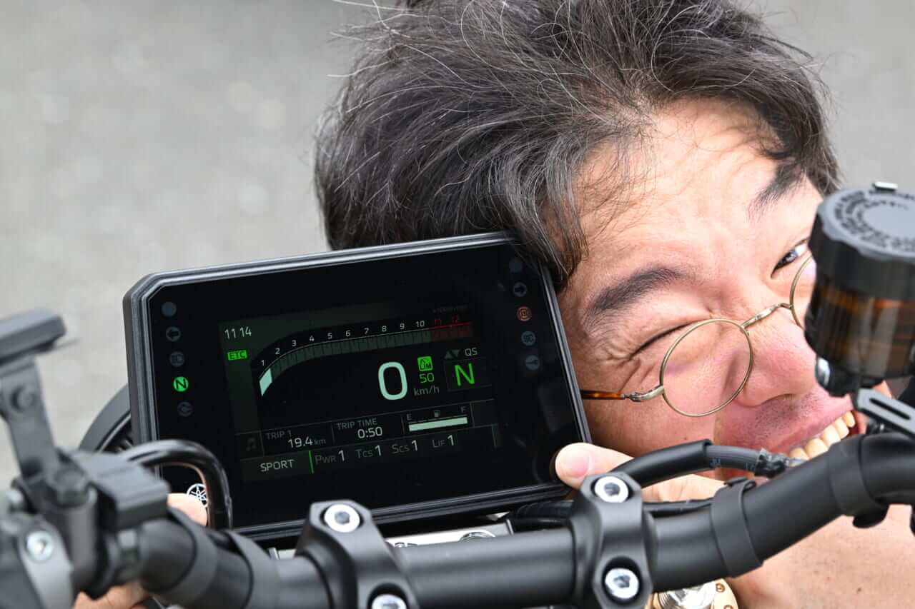 ヤマハ｜XSR900｜2025年モデル｜【日本仕様だけのアイボリーは9月30日までの受注生産!】ヤマハ「XSR900」2025年モデル試乗レポート