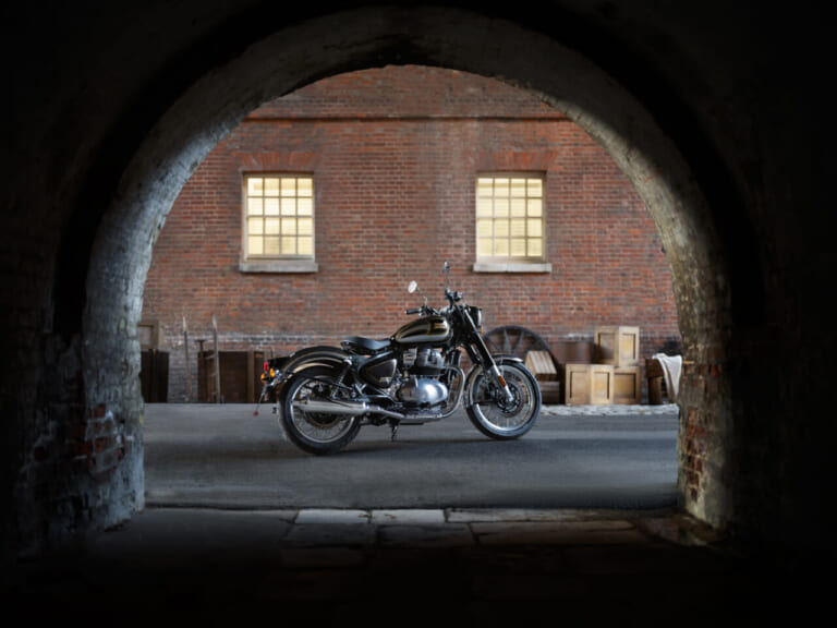 ロイヤルエンフィールド|クラシック650|空冷2気筒エンジンのロイヤルエンフィールド「クラシック650」9月1日に94万9300円より受注開始!