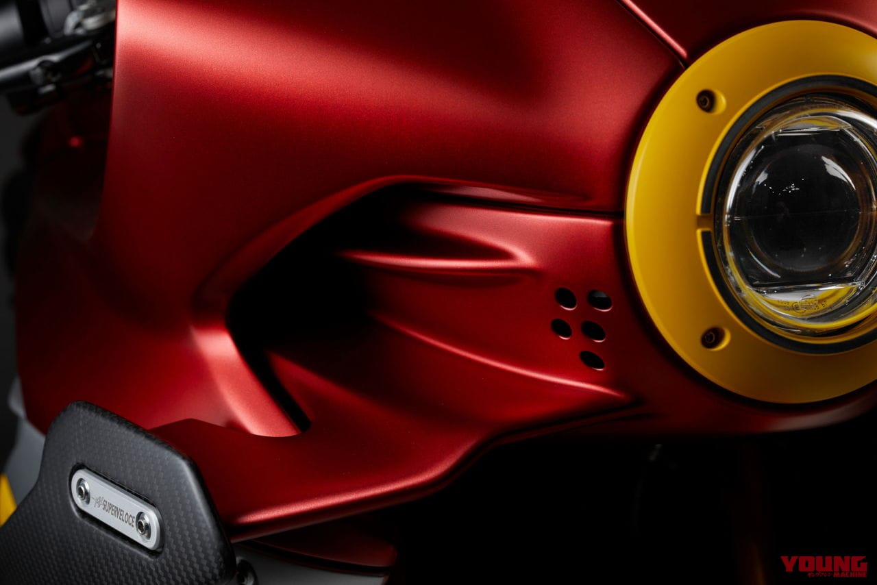 |【世界限定83台】MVアグスタ「スーパーヴェローチェ1000 アゴ」登場! 3気筒800に続き4年ぶりのスペシャルマシン