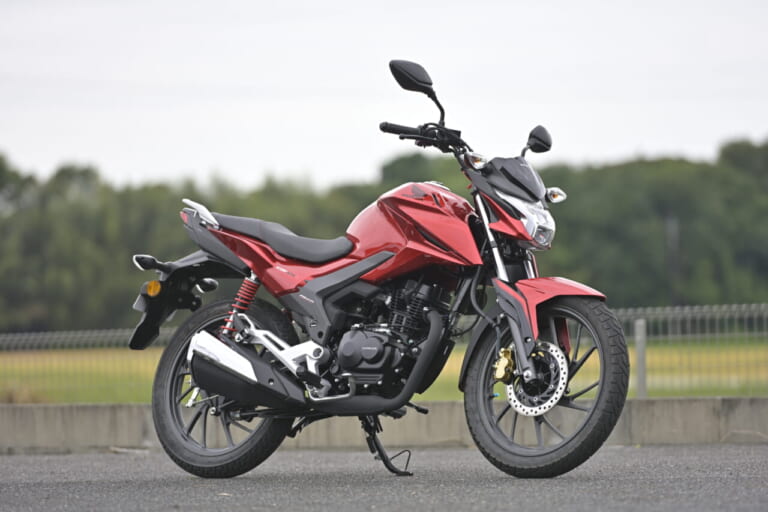 【日本上陸!】CBF125R：原付二種ストリートファイター、この走りで新車価格23.8万円はオドロキ!