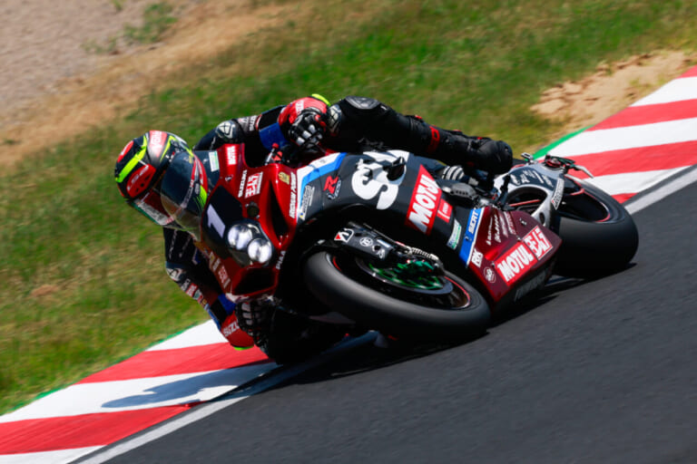 佐藤ことぶきのレース通信｜【鈴鹿8耐】やはりHRCが強かった！ 6年振りに登場のYAMAHAワークスも魅せた!!