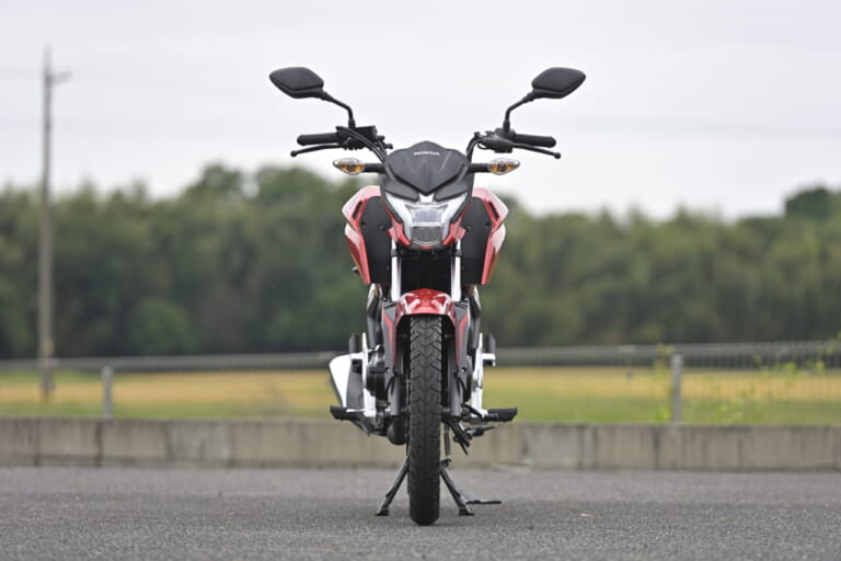 HONDA CBF125R｜【日本上陸!】CBF125R：原付二種ストリートファイター、この走りで新車価格23.8万円はオドロキ!
