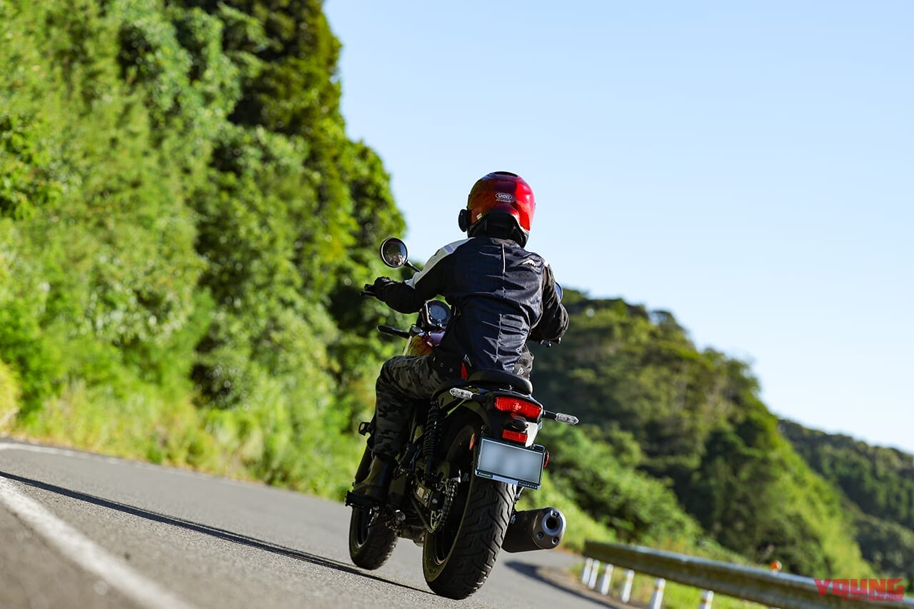 若月佑美｜「教習所ではめちゃめちゃ転びました(笑)」若月佑美、バイク初納車＆ツーリングの模様を取材：免許取得の苦労や購入モデル選びについて語る