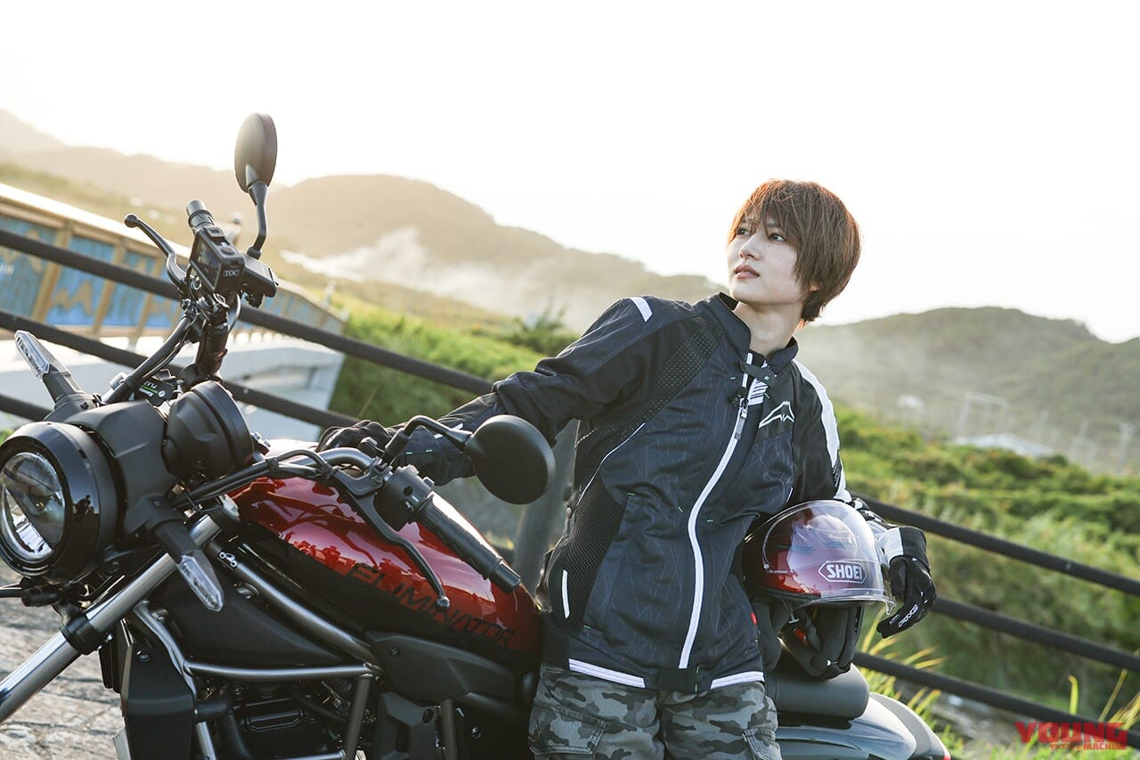 若月佑美｜「教習所ではめちゃめちゃ転びました(笑)」若月佑美、バイク初納車＆ツーリングの模様を取材：免許取得の苦労や購入モデル選びについて語る