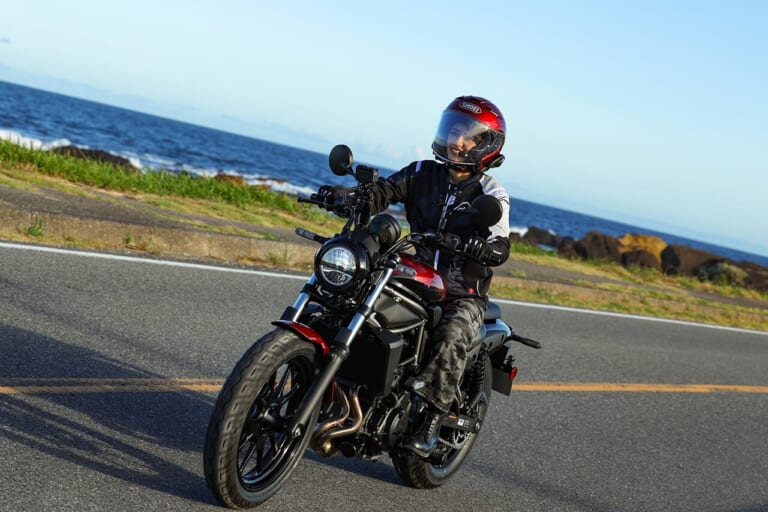 若月佑美｜「教習所ではめちゃめちゃ転びました(笑)」若月佑美、バイク初納車＆ツーリングの模様を取材：免許取得の苦労や購入モデル選びについて語る