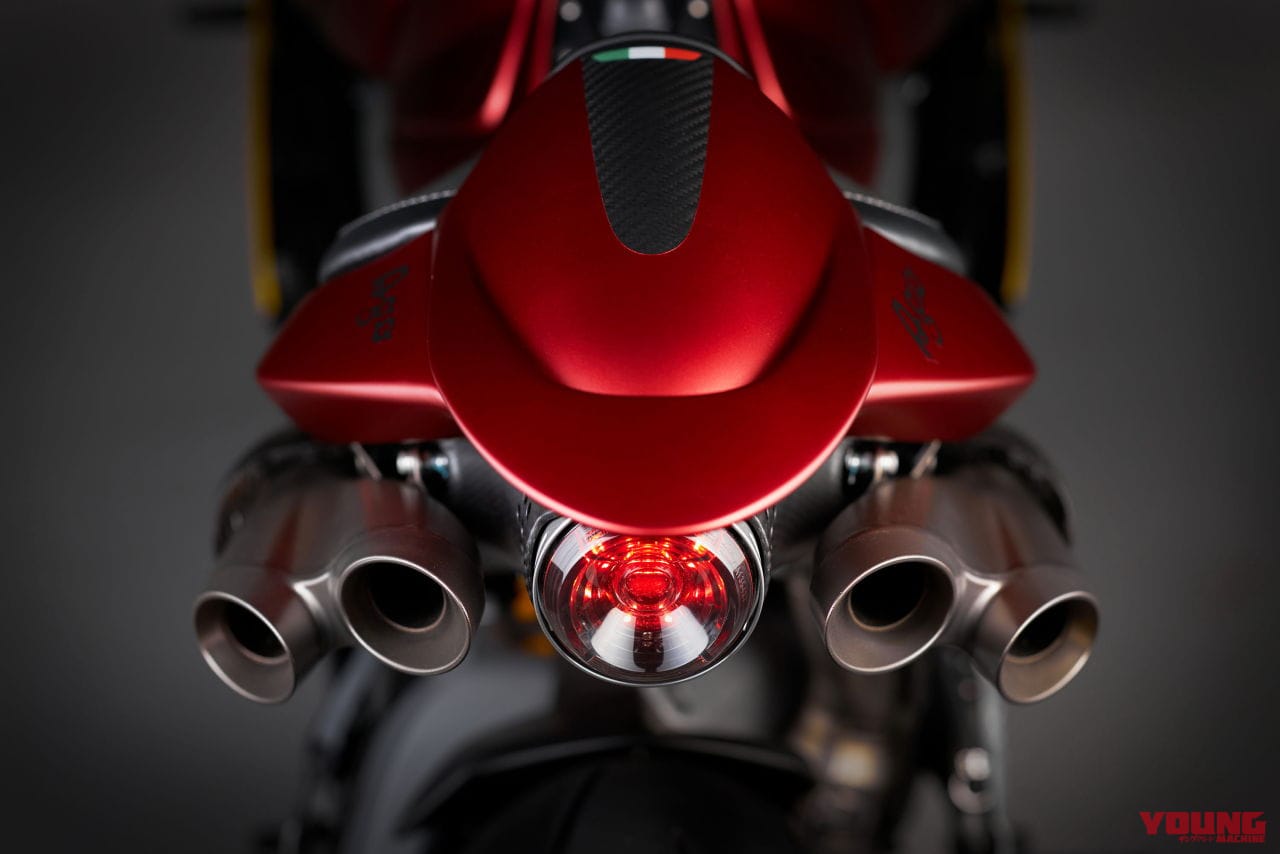 |【世界限定83台】MVアグスタ「スーパーヴェローチェ1000 アゴ」登場! 3気筒800に続き4年ぶりのスペシャルマシン