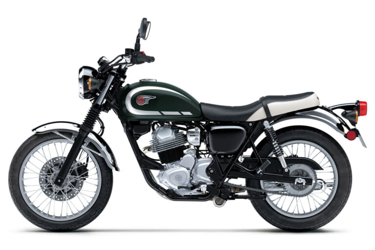 カワサキ|W230|2026年モデル|初登場の赤!! カワサキ「W230」「メグロS1」の2026年モデルが登場、W230はメッキフェンダーも採用