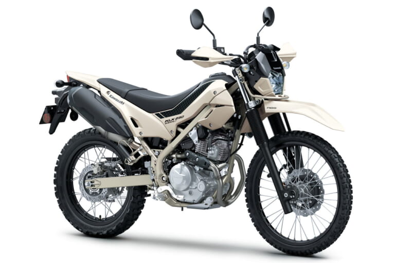 カワサキ｜KLX230シェルパS｜2026年モデル｜DFより足着き良好！ シート高20mmダウンのカワサキ「KLX230シェルパS」新登場