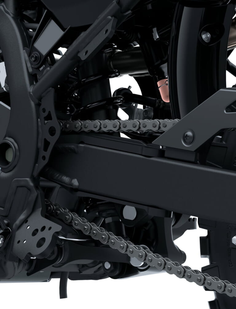 カワサキ｜KLX230 DF｜2026年モデル｜旅する4スト！ カワサキ新型モデル「KLX230 DF」登場、シェルパに後輪チューブレスやエンジンガード、リヤキャリアを追加