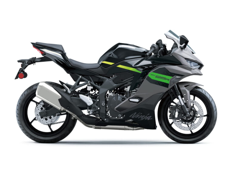 KAWASAKI NINJA ZX-25R SE｜クラス唯一の4気筒250ccがさらに深化! カワサキ「ニンジャZX-25R」2026年モデルはSE＆RRの2本立てで登場