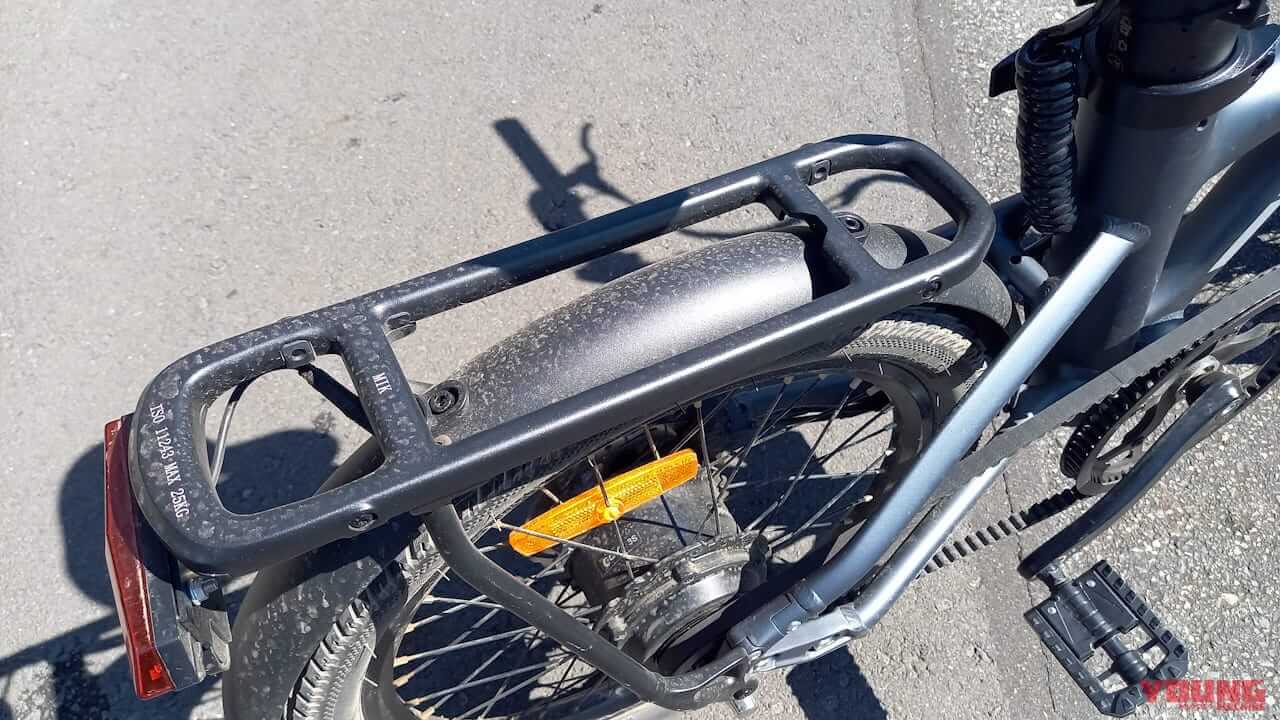 【バイク洗車の裏技】スポンジ代わりの”軍手”で洗車がクセになる理由は「愛」だった｜【バイク洗車偏愛アイテム】スポンジ代わりの”軍手で洗車”がクセになるほど良すぎた件