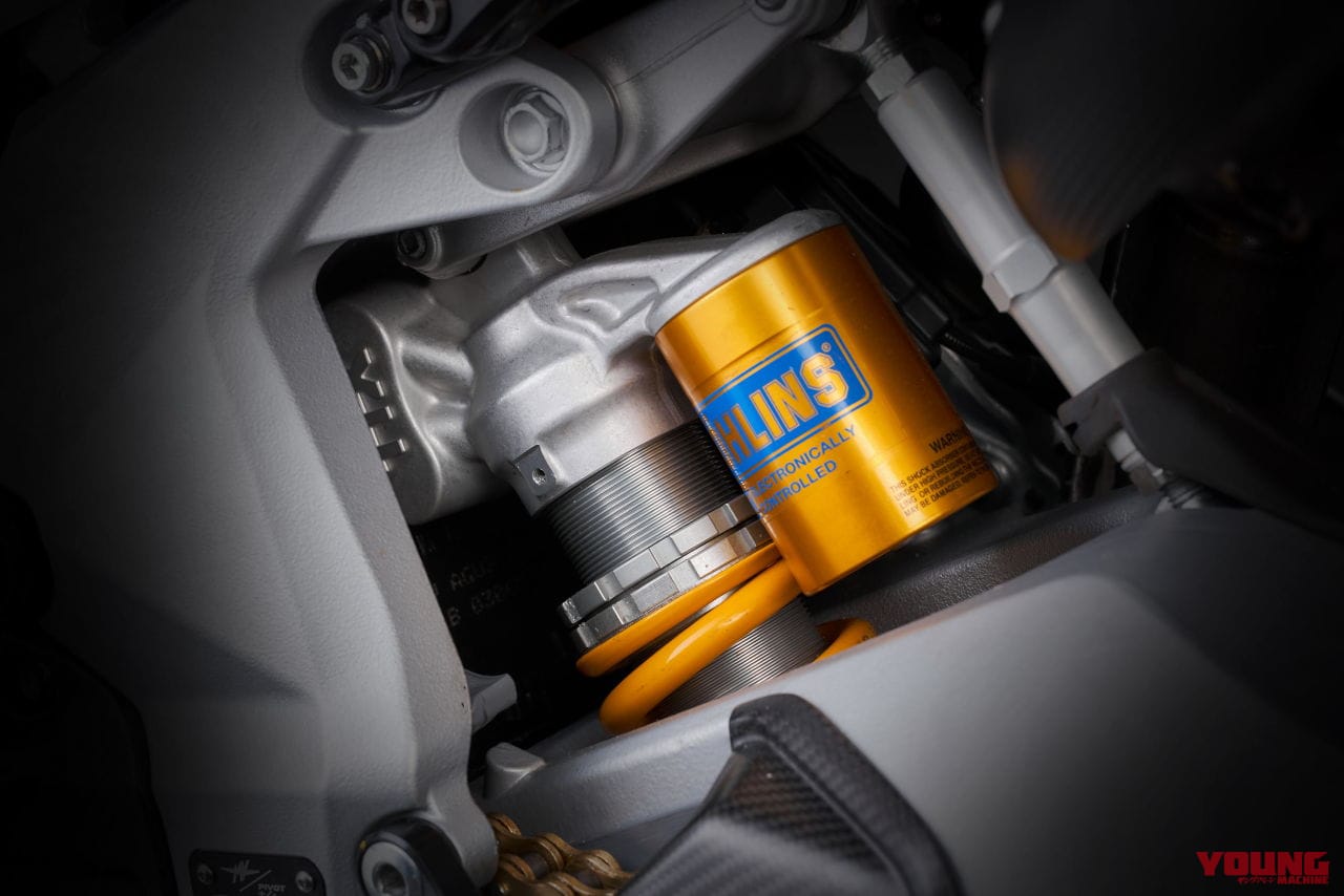 |【世界限定83台】MVアグスタ「スーパーヴェローチェ1000 アゴ」登場! 3気筒800に続き4年ぶりのスペシャルマシン