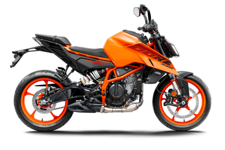 KTM 390 DUKE｜KTM 390シリーズ拡大！「SMC R」「アドベンチャーR」「エンデューロR」「デューク」を相次いで発売