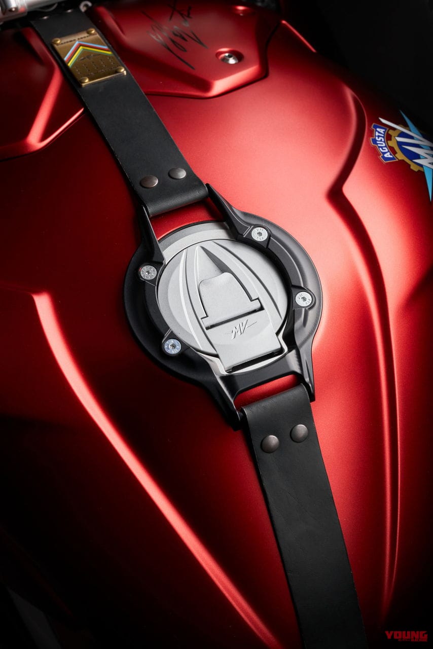 ｜【世界限定83台】MVアグスタ「スーパーヴェローチェ1000 アゴ」登場！ 3気筒800に続き4年ぶりのスペシャルマシン