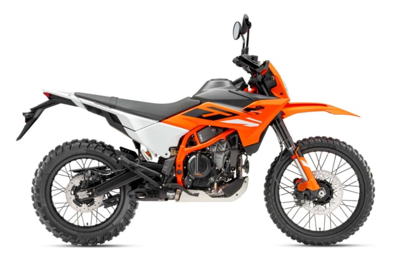 KTM 390 ENDURO R｜KTM 390シリーズ拡大！「SMC R」「アドベンチャーR」「エンデューロR」「デューク」を相次いで発売