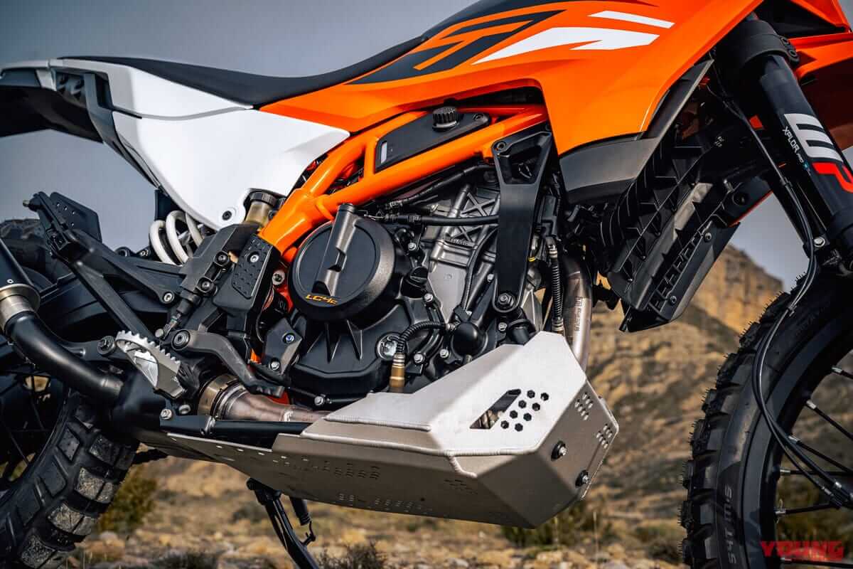 KTM 390 ENDURO R|KTM 390シリーズ拡大!「SMC R」「アドベンチャーR」「エンデューロR」「デューク」を相次いで発売