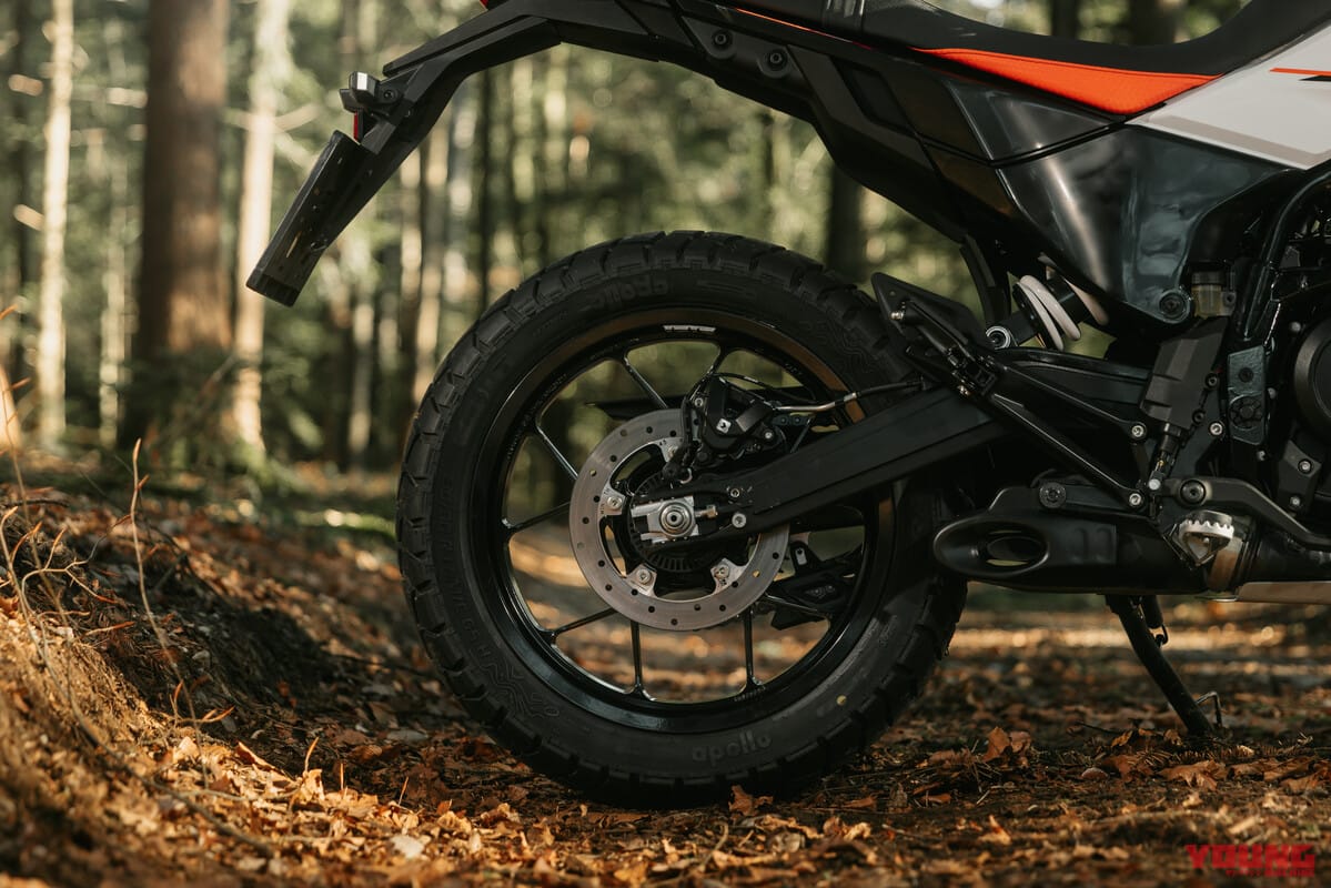 KTM 390 ADVENTURE R｜KTM 390シリーズ拡大！「SMC R」「アドベンチャーR」「エンデューロR」「デューク」を相次いで発売