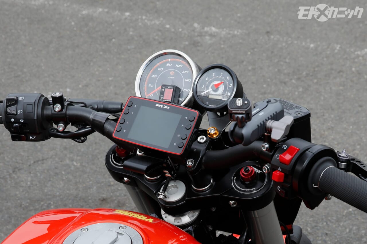 ヒーロー電機｜ギボシ端子｜タコメーター取り付け｜電気系カスタム／レストアに活躍する“ギボシ端子”に再注目!