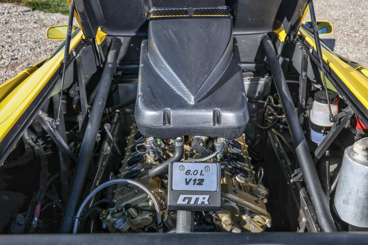 エンジン｜ランボルギーニ最後の「狂える猛牛」か? 世界限定30台の”ディアブロGTR”が持つ魅力