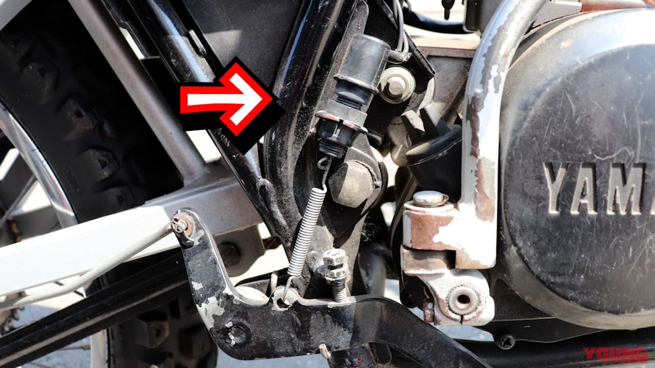 追突事故にもなりかねない! バイクのブレーキランプが消えない原因と対策｜追突事故にもなりかねない! バイクのブレーキランプが消えない原因と対策を考える