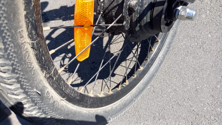 【バイク洗車の裏技】スポンジ代わりの”軍手”で洗車がクセになる理由は「愛」だった|【バイク洗車偏愛アイテム】スポンジ代わりの”軍手で洗車”がクセになるほど良すぎた件