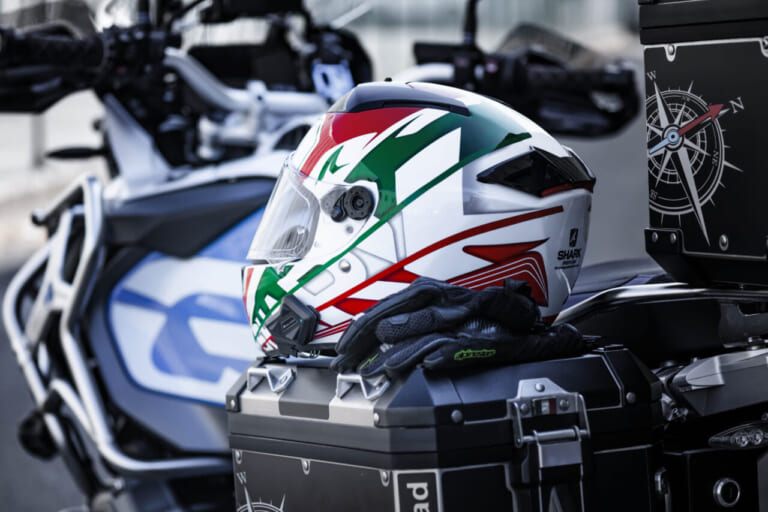 MIDLAND BT MINI Plus RCF|MIDLAND史上最小/最軽量29gインカム「BT MINI Plus RCF」爆誕! 高音質サウンドでツーリングが激変するぞ