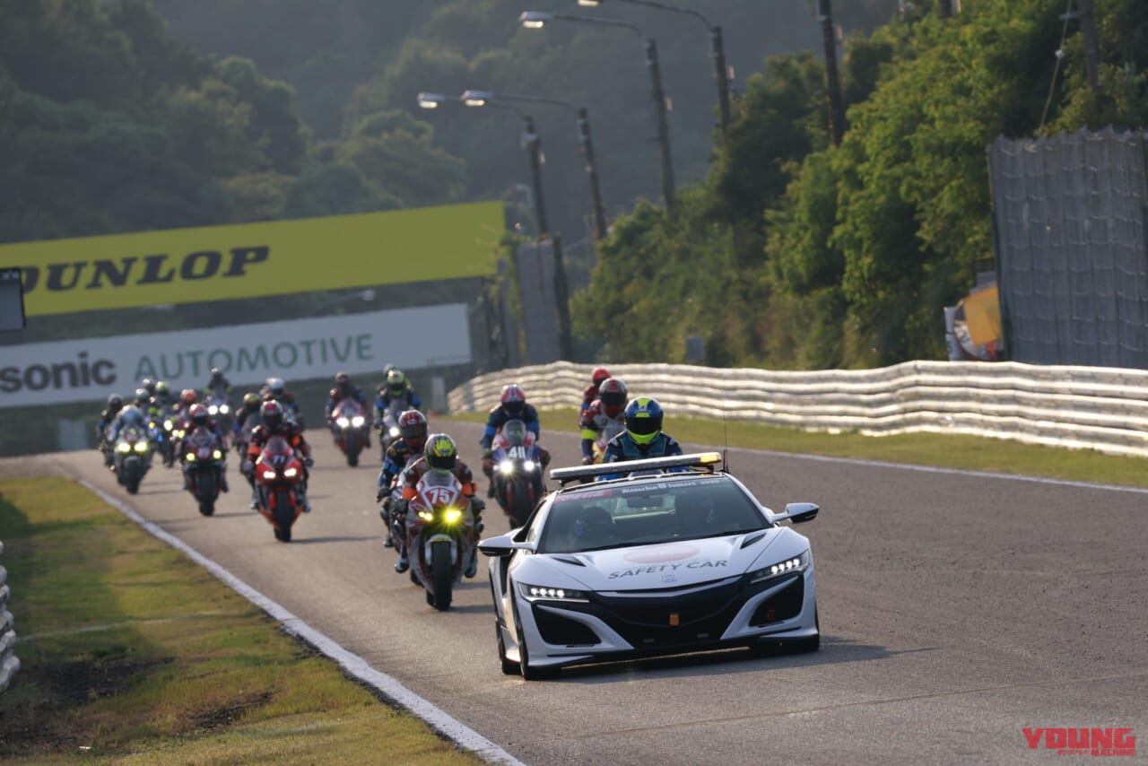 鈴鹿8耐|2025|ホンダが4連覇、ブリヂストン18連覇で12回目の表彰台独占、復帰初年度のヤマハファクトリーが意地を見せた鈴鹿8耐