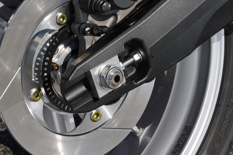 Neo-Classic Rebellion CB100OF Concept Model｜アールズギア×TSRがコラボカスタム! 「Neo-Classic Rebellion CB100OF」…90年代風にまとめたセパハン仕様が熱い!