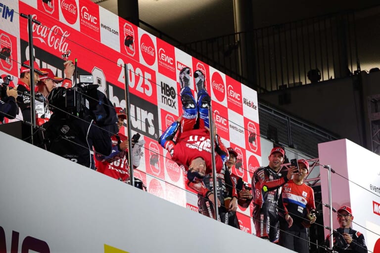 鈴鹿8耐|2025|ホンダが4連覇、ブリヂストン18連覇で12回目の表彰台独占、復帰初年度のヤマハファクトリーが意地を見せた鈴鹿8耐
