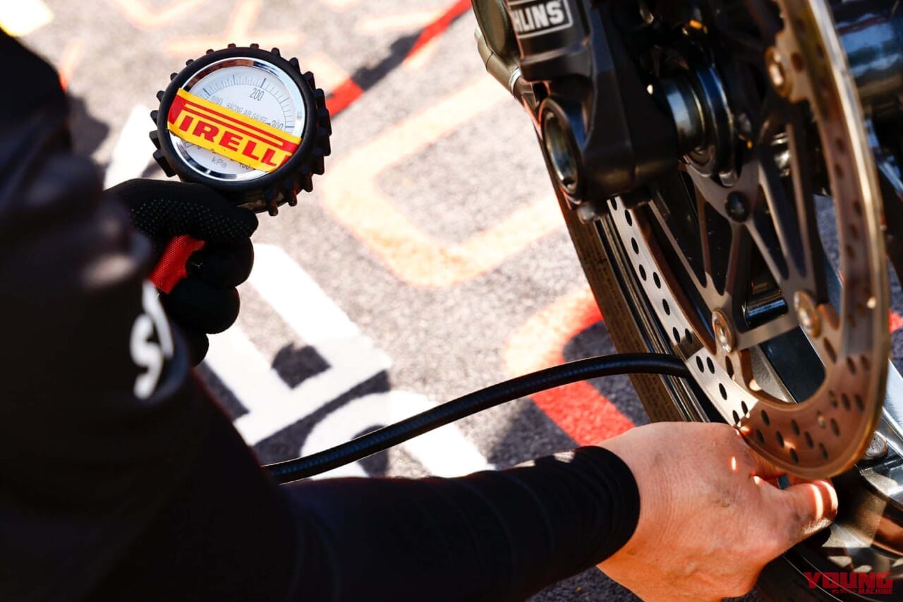 ピレリ｜タイヤ内圧｜MotoGPでM.マルケスがわざわざ首位を譲った理由とは？ 最悪の場合、タイヤが壊れてしまうから?!