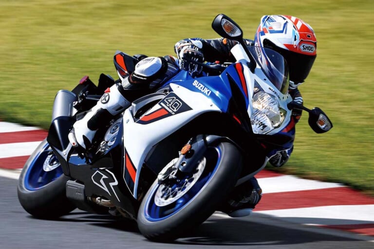 スズキ|GSX-R600|北米仕様|2026年モデル|こっちも40周年記念カラー! 北米で生き残るスズキ「GSX-R750」「GSX-R600」に新型R1000とお揃いの青×白が登場