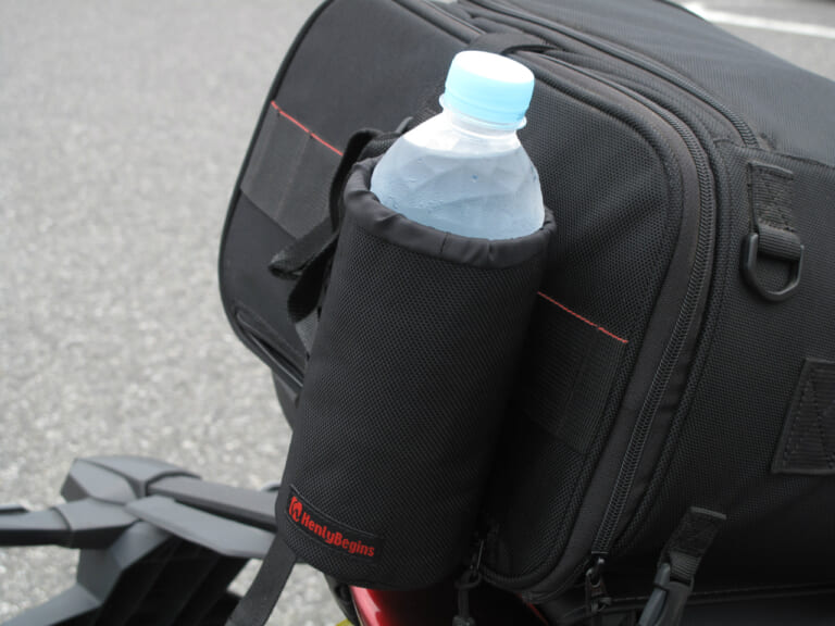 ドリンクホルダー|【決定版】バイクツーリング持ち物リスト|日帰りから宿泊まで完全ガイド&パッキングテクニック