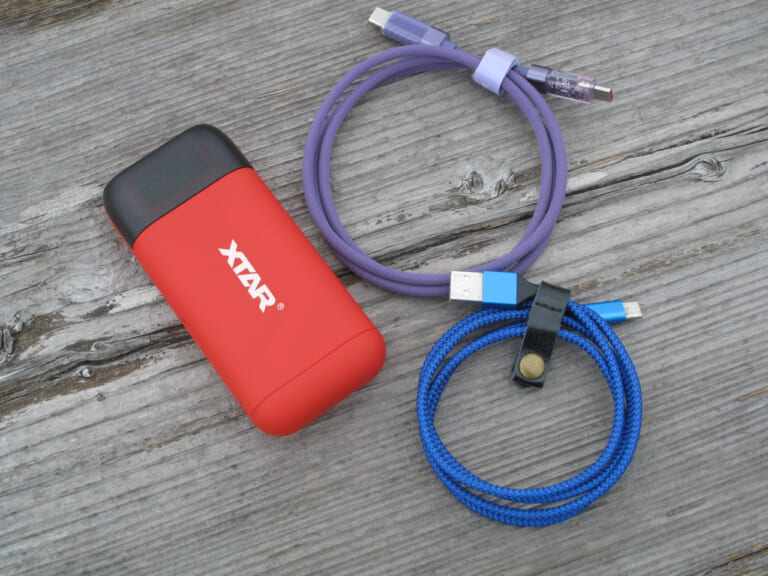 USB電源|【決定版】バイクツーリング持ち物リスト|日帰りから宿泊まで完全ガイド&パッキングテクニック