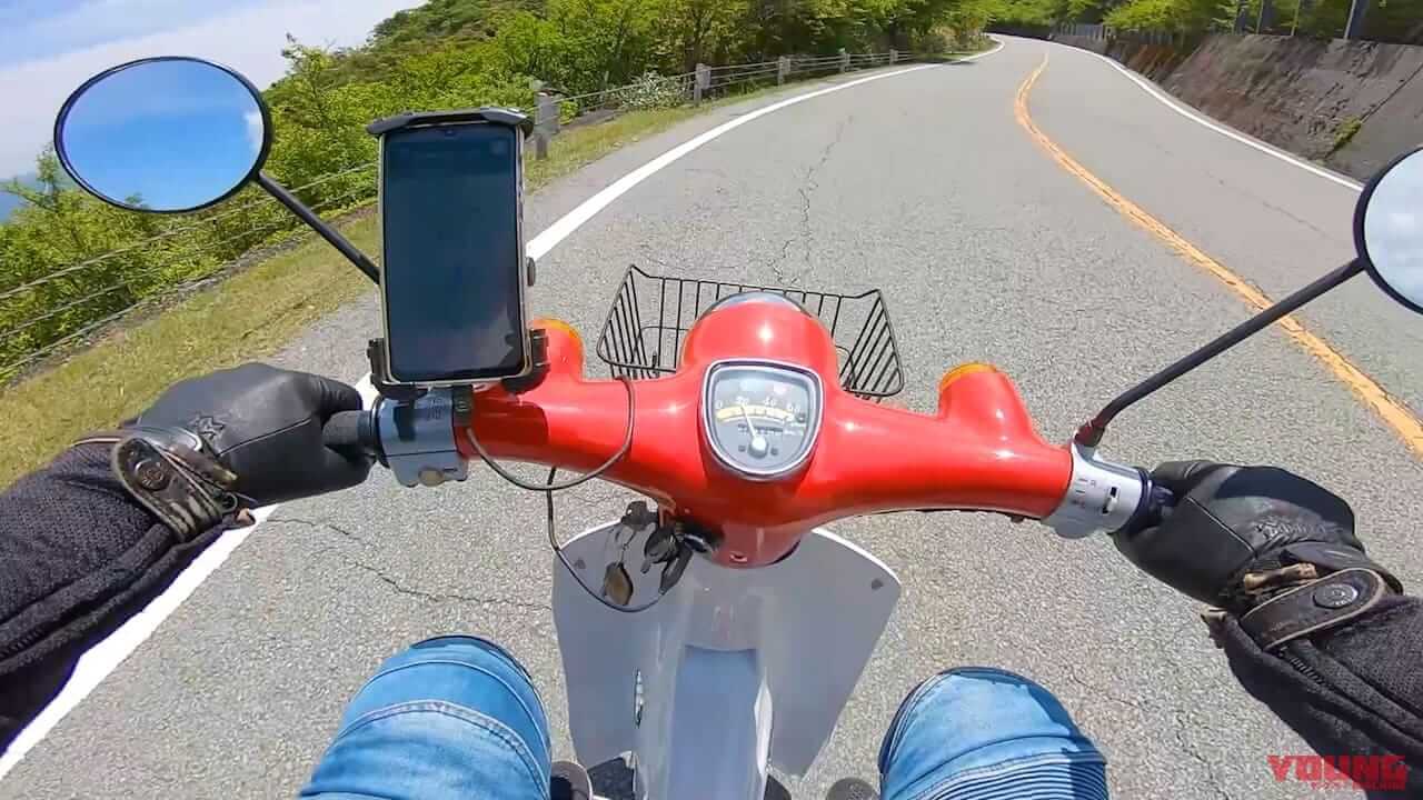 「アクセルがギクシャク…」「手首痛い…」実はそれ、アクセルの握り&回し方で解消できるかもしれないぞ|「アクセルがギクシャク…」「手首痛い…」実はそれ、アクセルの握り&回し方で解消できるかもしれないぞ