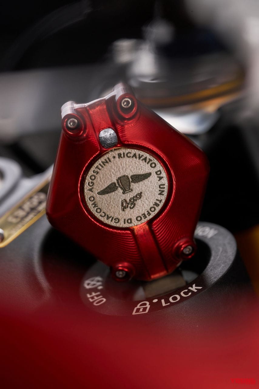 |【世界限定83台】MVアグスタ「スーパーヴェローチェ1000 アゴ」登場! 3気筒800に続き4年ぶりのスペシャルマシン