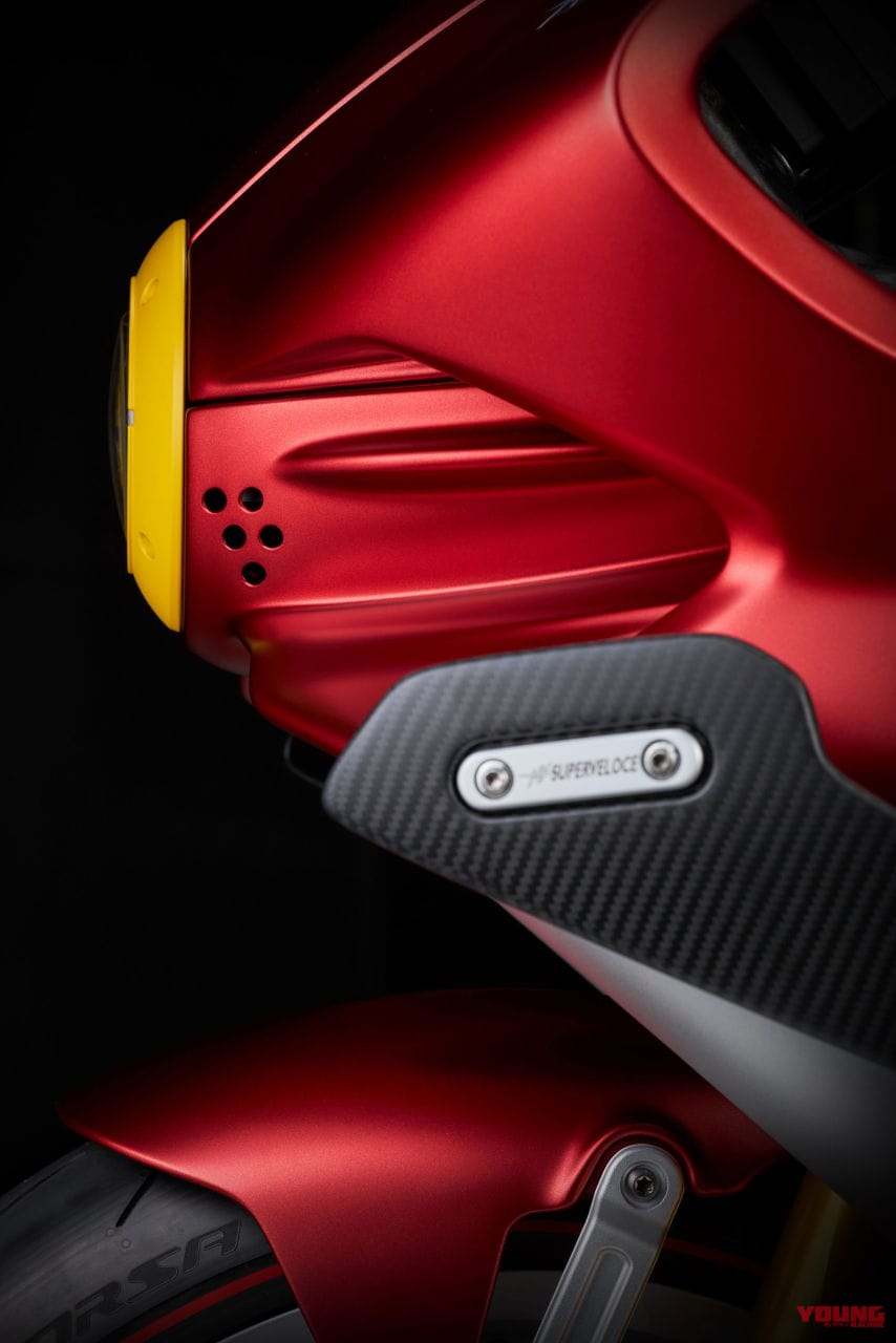 |【世界限定83台】MVアグスタ「スーパーヴェローチェ1000 アゴ」登場! 3気筒800に続き4年ぶりのスペシャルマシン