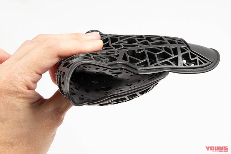 |「今あるジャケットをさらに涼しく!」 デグナーより【バンブーエアスループロテクターシリーズ】登場