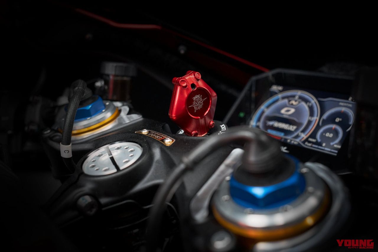 |【世界限定83台】MVアグスタ「スーパーヴェローチェ1000 アゴ」登場! 3気筒800に続き4年ぶりのスペシャルマシン