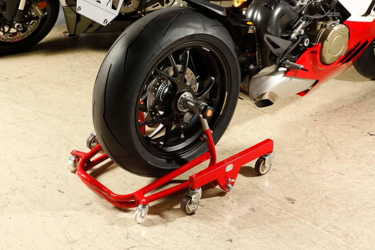 Ducati極太貫通ショートタイプ｜ガレージREVO｜[ふるさと納税] 前後左右に押し歩ける画期的スタンド「ガレージREVO」が返礼品にラインナップ!