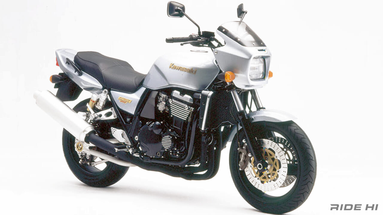 カワサキ｜ZRX1100｜GPz900Rのエンジンがローソンレプリカに到達?! 水冷ネイキッドで腕自慢ライダーに刺さったZRX1100！