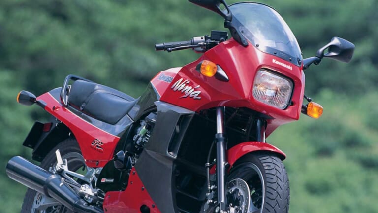 【Ninjaの原点】なぜGPz900Rは愛され続けるのか？ 歴代モデル＆”名機”となったカワサキ水冷直4の進化をたどる