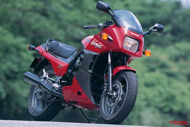 1984 GPz 900R｜【Ninjaの原点】なぜGPz900Rは愛され続けるのか？ 歴代モデル＆”名機”となったカワサキ水冷直4の進化をたどる