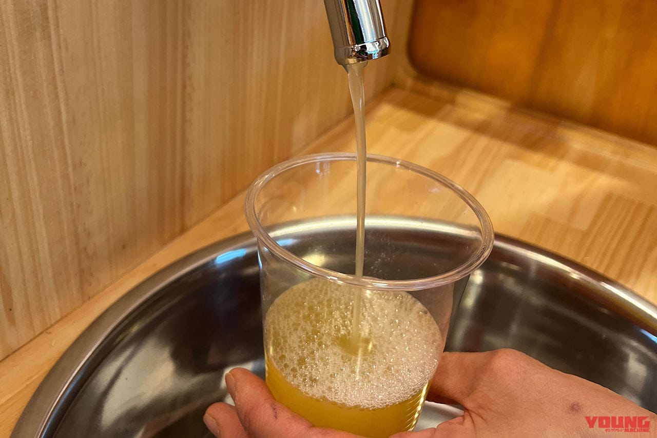 nouto(ノウト)工場直売所の『モモジャグチー』|【蛇口から〇〇!? 】カルピス、山梨県産100%桃、完熟カゴメトマトが飲める! 夢の「蛇口ジュース」新体験スポット3選「つくろう“あま〜い夏の思い出”」