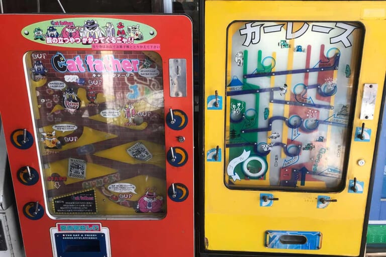古式ゆかしいピンボール｜「昭和レトロの聖地でタイムスリップ! 」バイクブーム世代もZ世代もハマる“懐かし自販機”100台巡り【つくろう夏の思い出】
