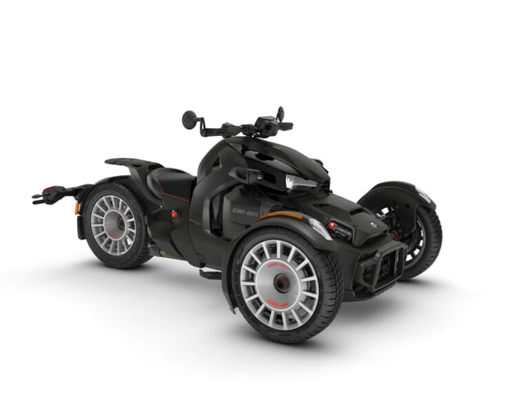 BRP Cam-Am SPIDER｜9/13・14は豊川イオンに集合! 人気モトブロガーと交流＆バイクマタガリ体験ができる「バイカーズパラダイス 秋FES 2025」開催